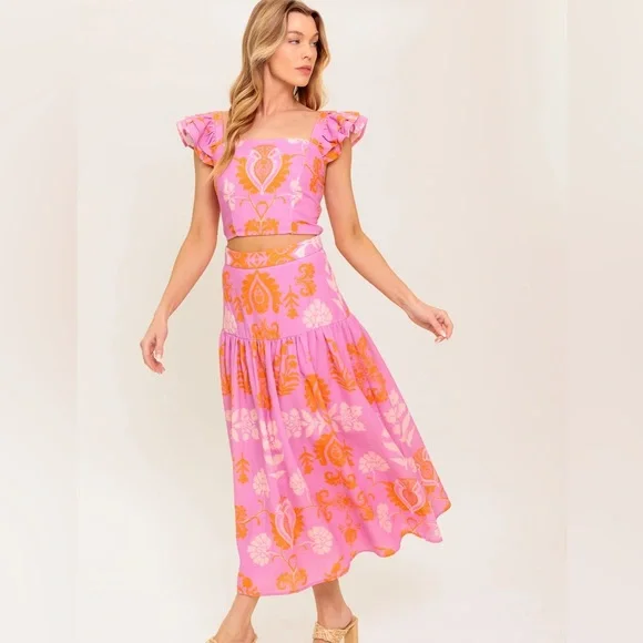 green midi wedding guest dress Wholesale Sleeveless Deep V-Neck Backless Midi Dress with Thigh-High Slit